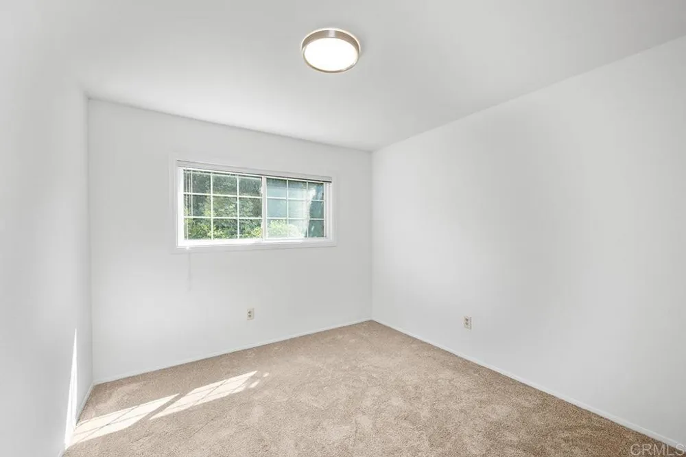 5754 CENTRAL AVE Bonita, CA 91902