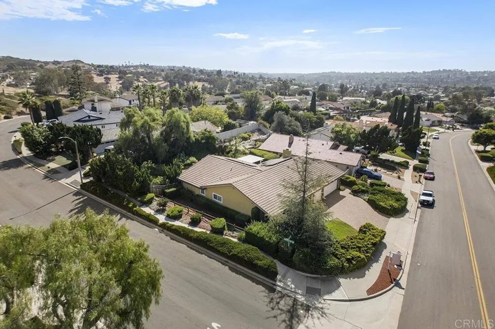 5754 CENTRAL AVE Bonita, CA 91902