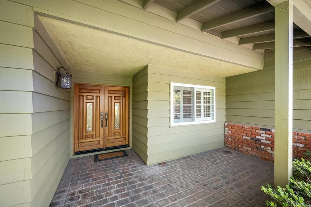 5754 CENTRAL AVE Bonita, CA 91902