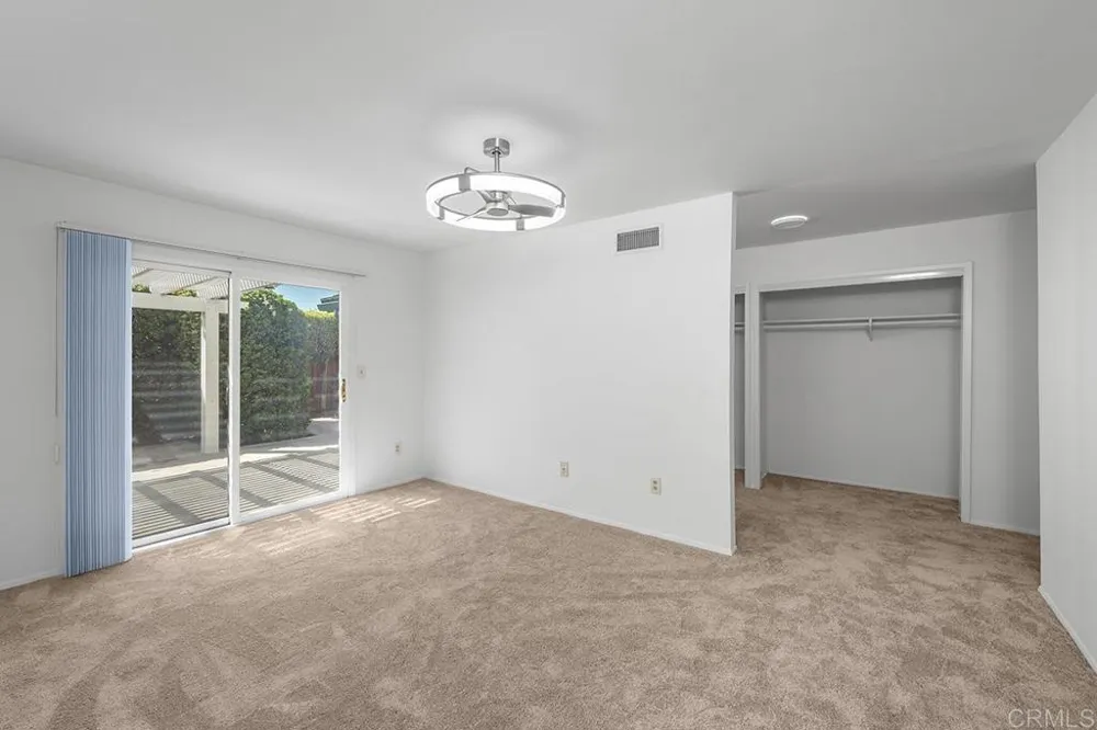 5754 CENTRAL AVE Bonita, CA 91902