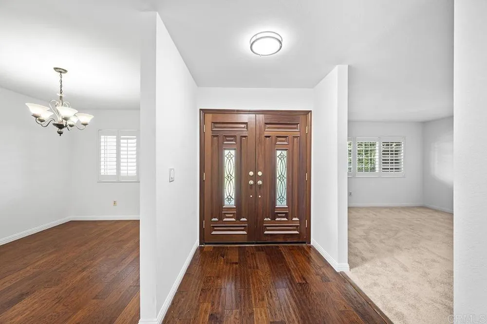 5754 CENTRAL AVE Bonita, CA 91902