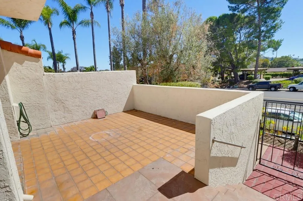 6744 Caminito Del Greco San Diego, CA 92120