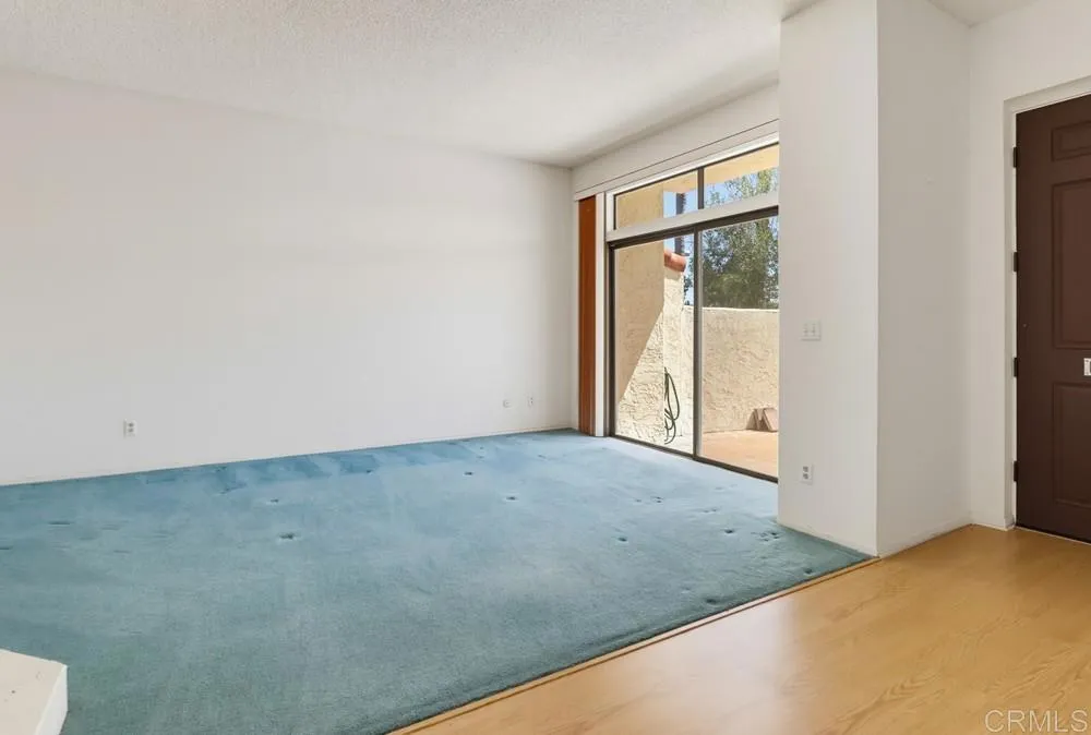 6744 Caminito Del Greco San Diego, CA 92120