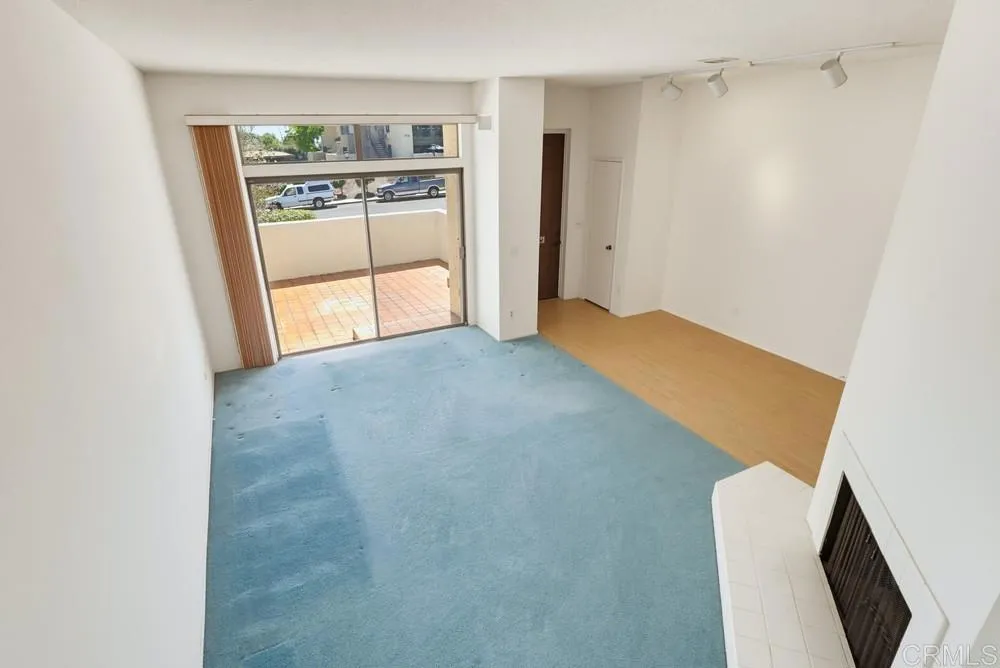 6744 Caminito Del Greco San Diego, CA 92120