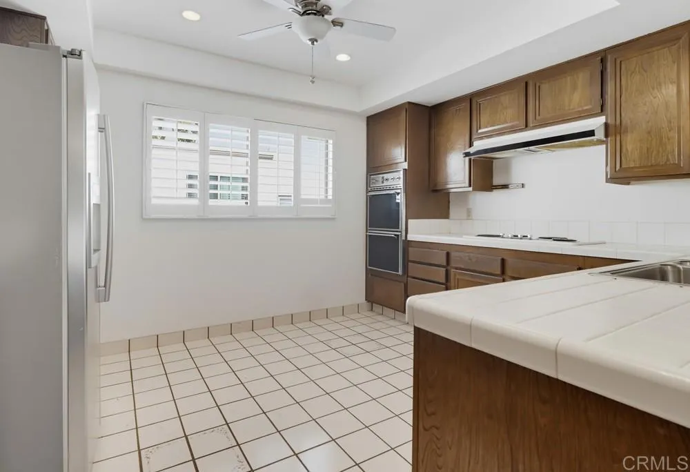 6744 Caminito Del Greco San Diego, CA 92120