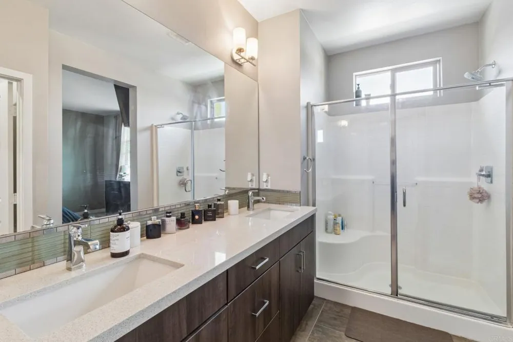 2054 Foxtrot Loop #3 Chula Vista, CA 91915