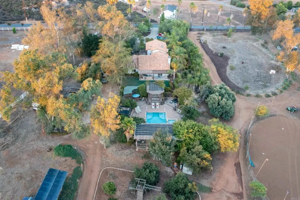 20276 Rancho Villa Road Ramona, CA 92065