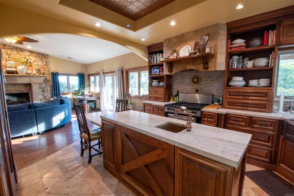20276 Rancho Villa Road Ramona, CA 92065