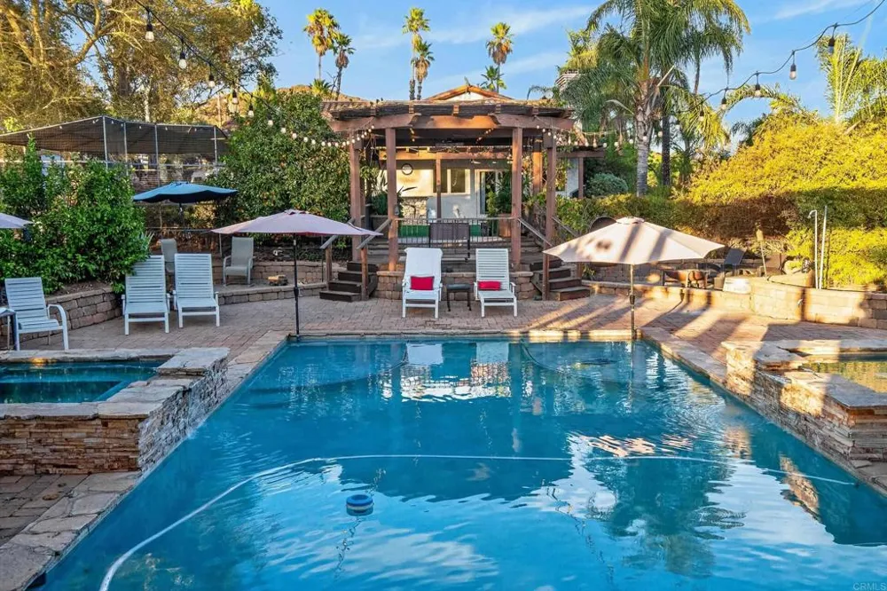 20276 Rancho Villa Road Ramona, CA 92065