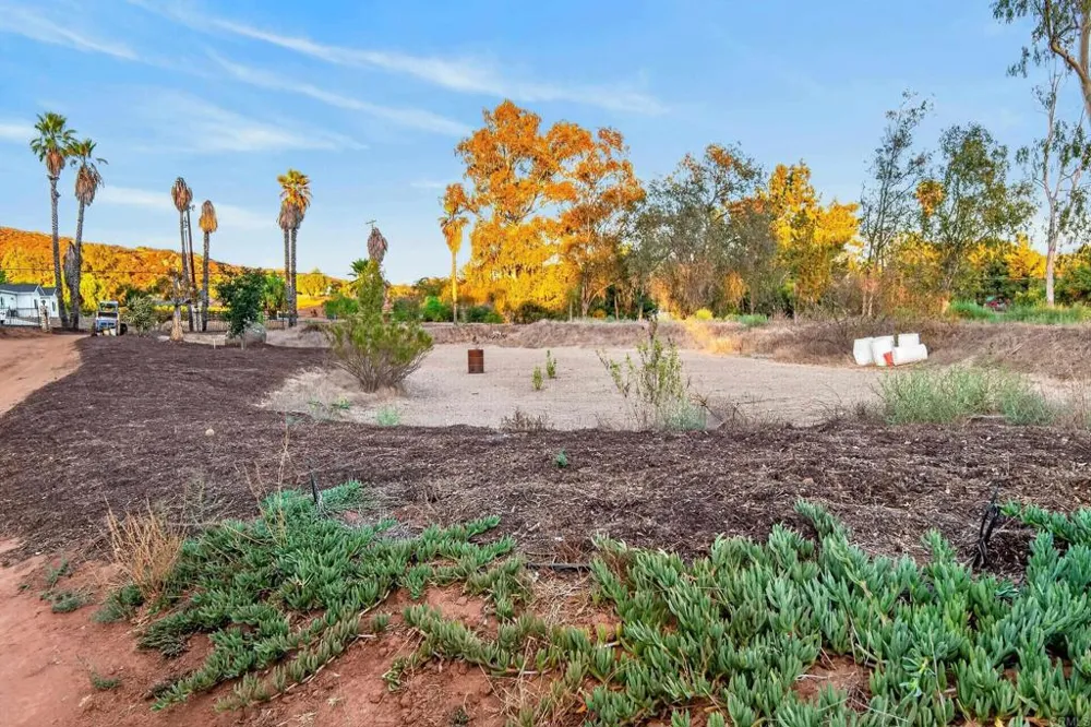 20276 Rancho Villa Road Ramona, CA 92065