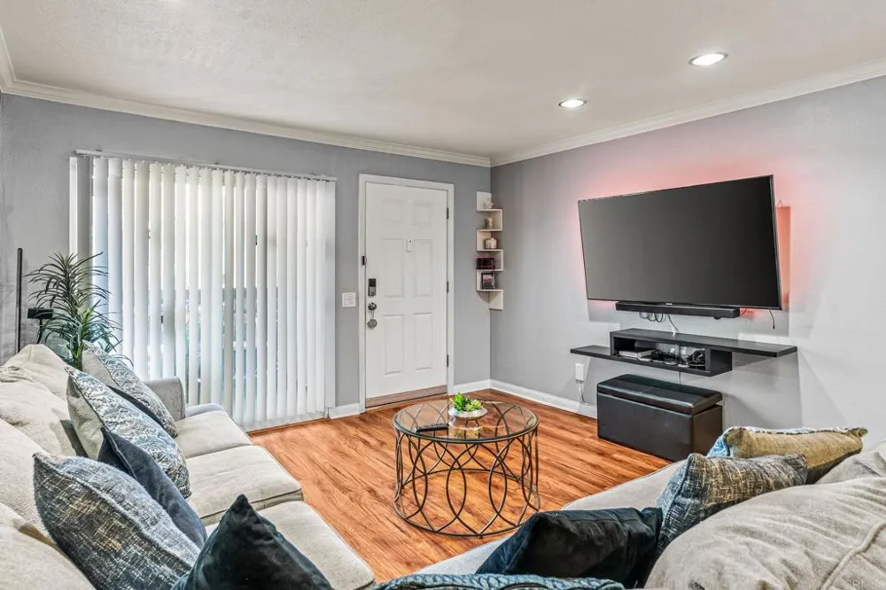 174 Chambers Street #14 El Cajon, CA 92020