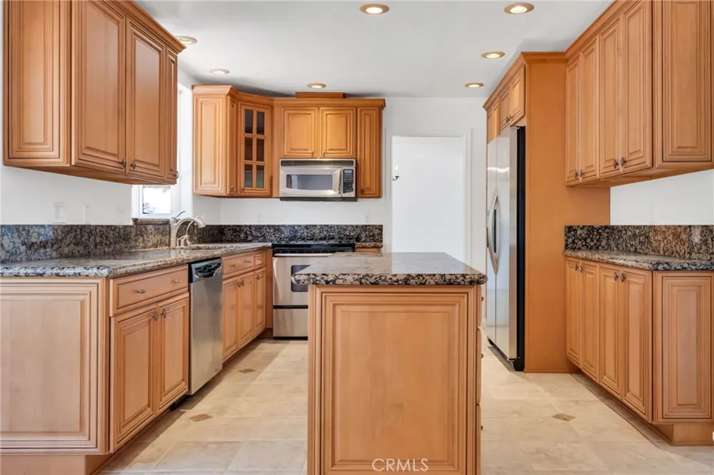 3675 Vigilance Rancho Palos Verdes, CA 90275