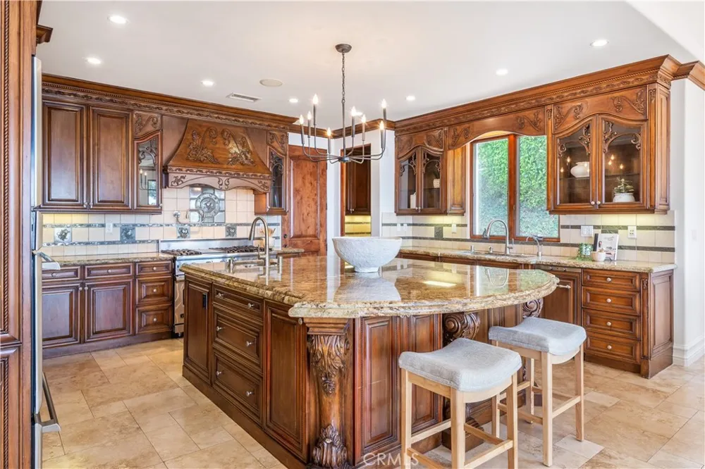 30057 Via Victoria Rancho Palos Verdes, CA 90275