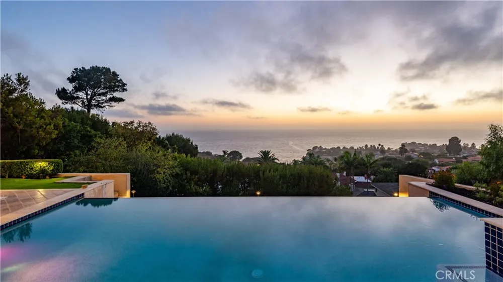 30057 Via Victoria Rancho Palos Verdes, CA 90275