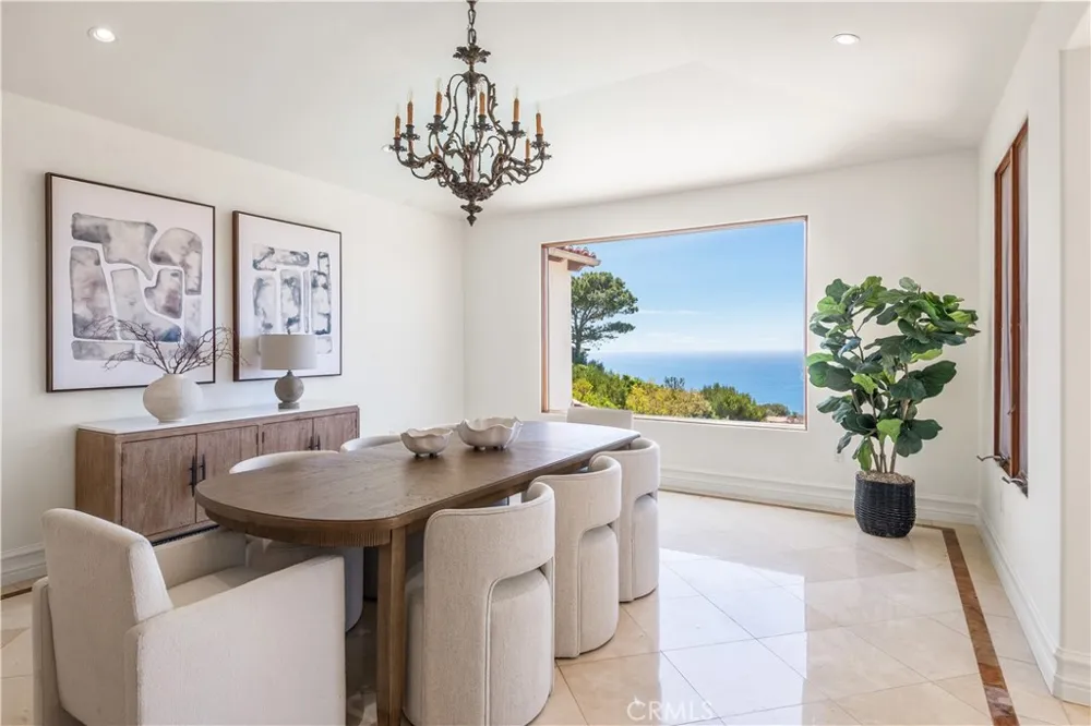 30057 Via Victoria Rancho Palos Verdes, CA 90275