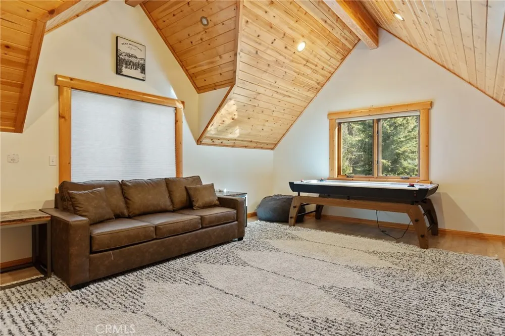43629 Bow Canyon Drive Big Bear Lake, CA 92315