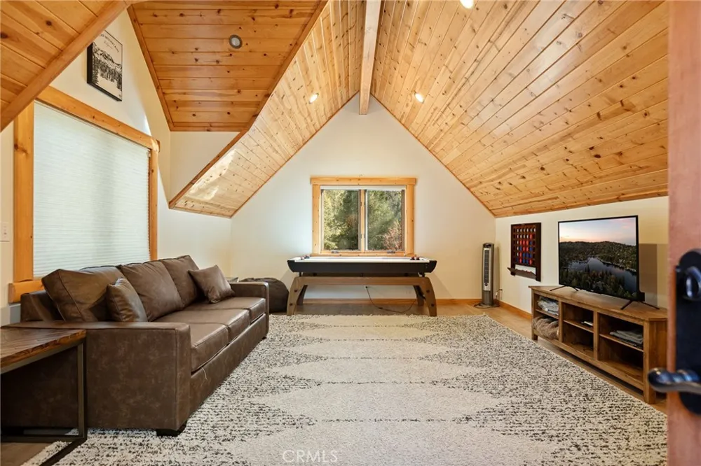 43629 Bow Canyon Drive Big Bear Lake, CA 92315