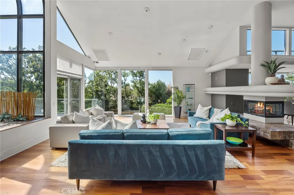 130 S Leola Way Anaheim Hills, CA 92807
