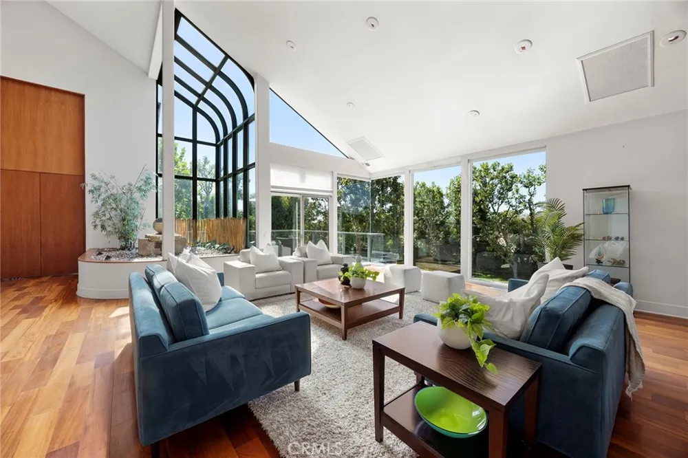 130 S Leola Way Anaheim Hills, CA 92807