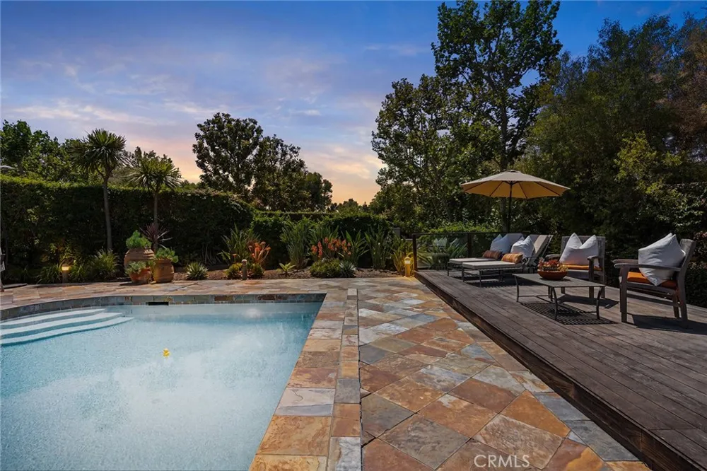 130 S Leola Way Anaheim Hills, CA 92807