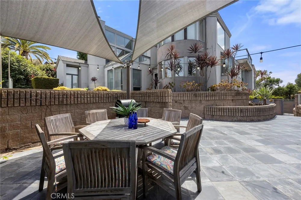 130 S Leola Way Anaheim Hills, CA 92807