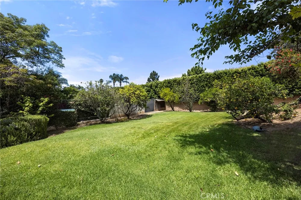 130 S Leola Way Anaheim Hills, CA 92807