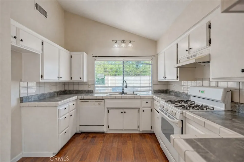 3000 Verdant Court Bakersfield, CA 93309
