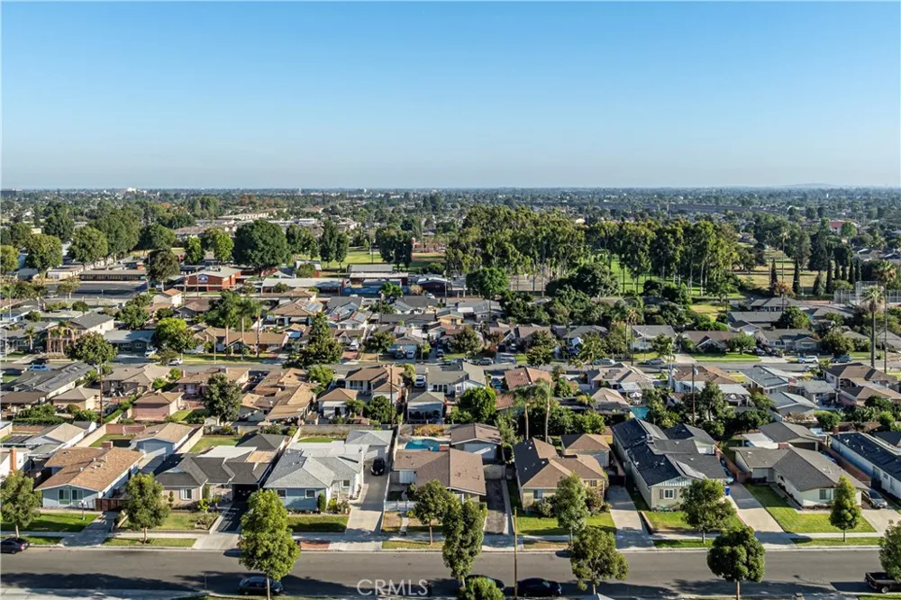 11636 Parkmead Street Santa Fe Springs, CA 90670