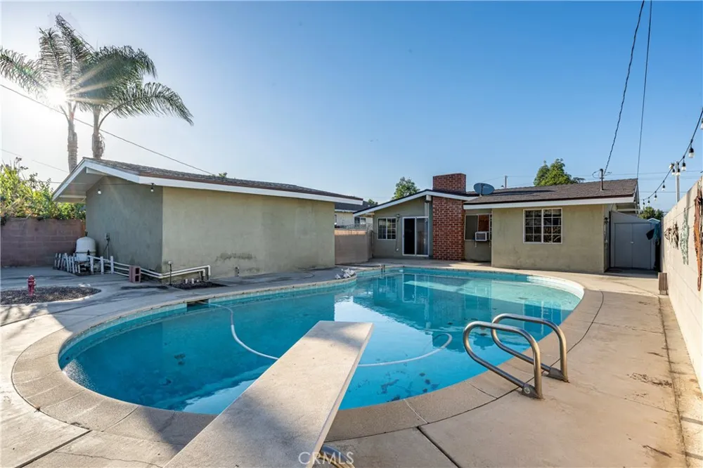 11636 Parkmead Street Santa Fe Springs, CA 90670