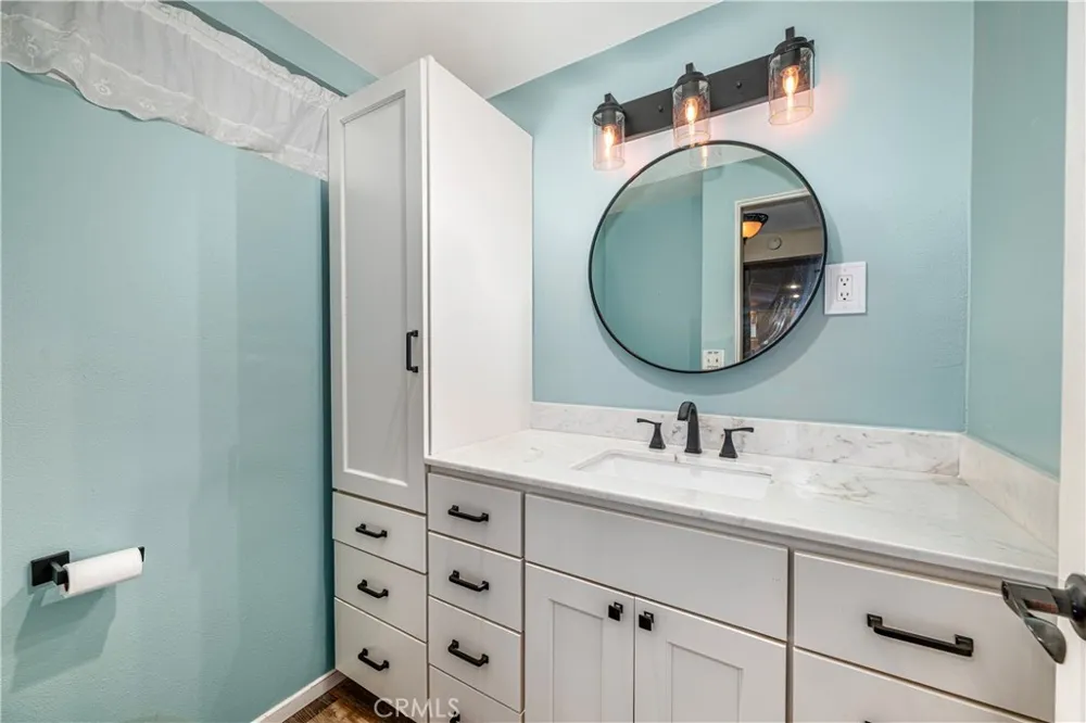 11636 Parkmead Street Santa Fe Springs, CA 90670