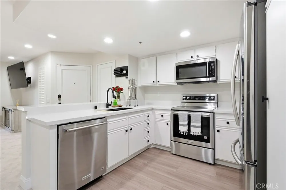 148 Mine Canyon Road #K Orange, CA 92869