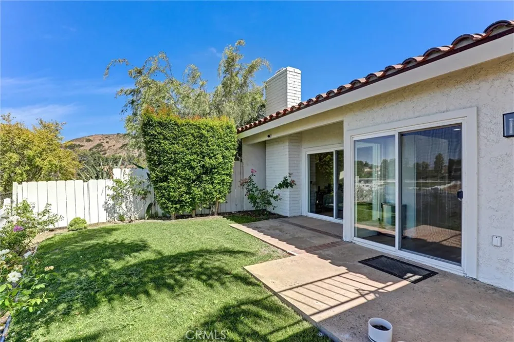 904 S Ridgecrest Circle Anaheim Hills, CA 92807