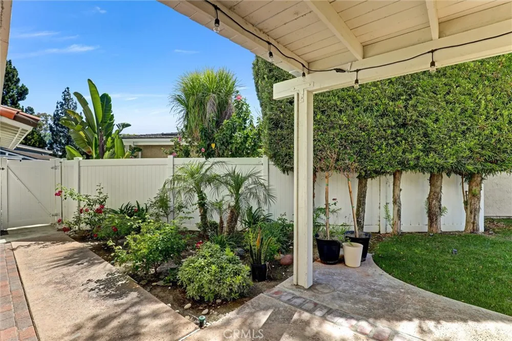 904 S Ridgecrest Circle Anaheim Hills, CA 92807
