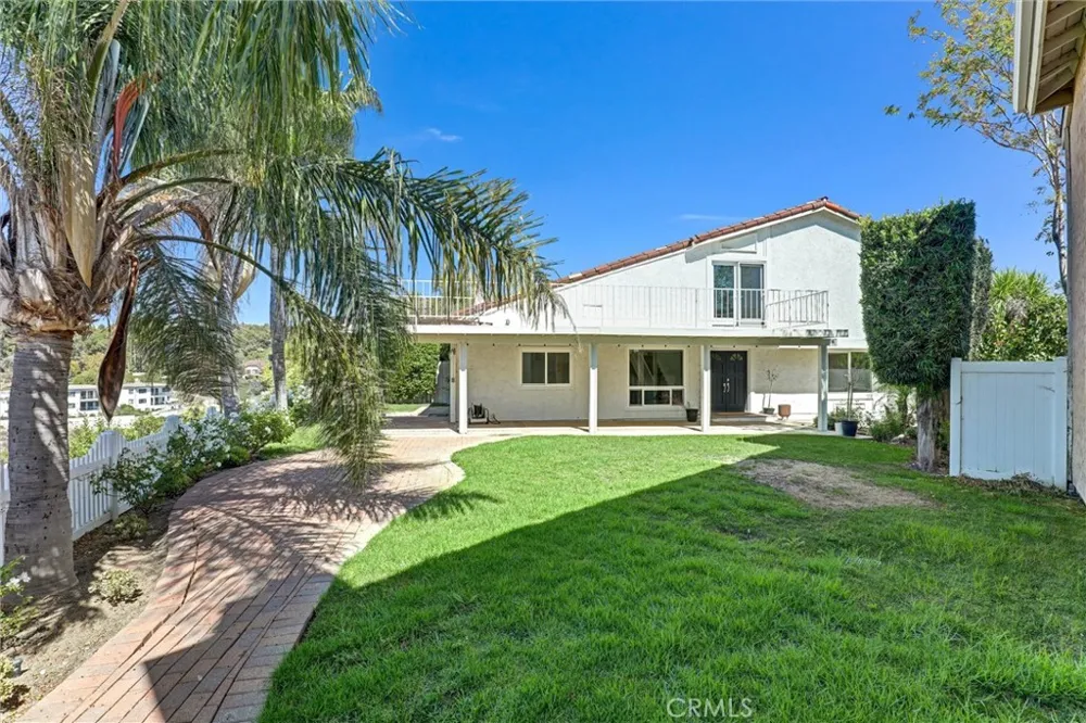 904 S Ridgecrest Circle Anaheim Hills, CA 92807