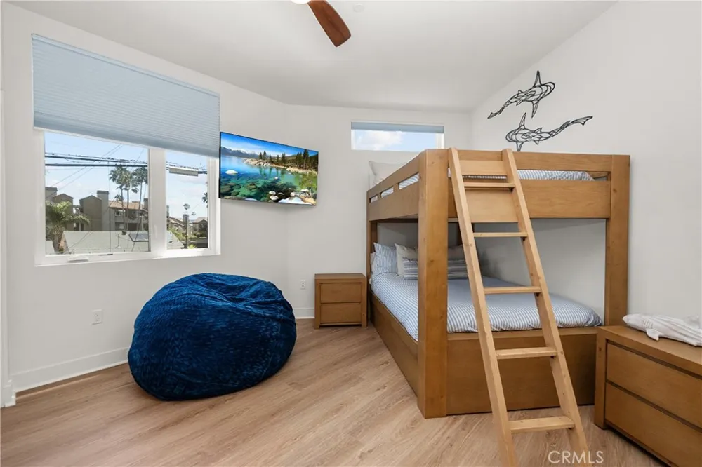 414 Main Street #200 Huntington Beach, CA 92648