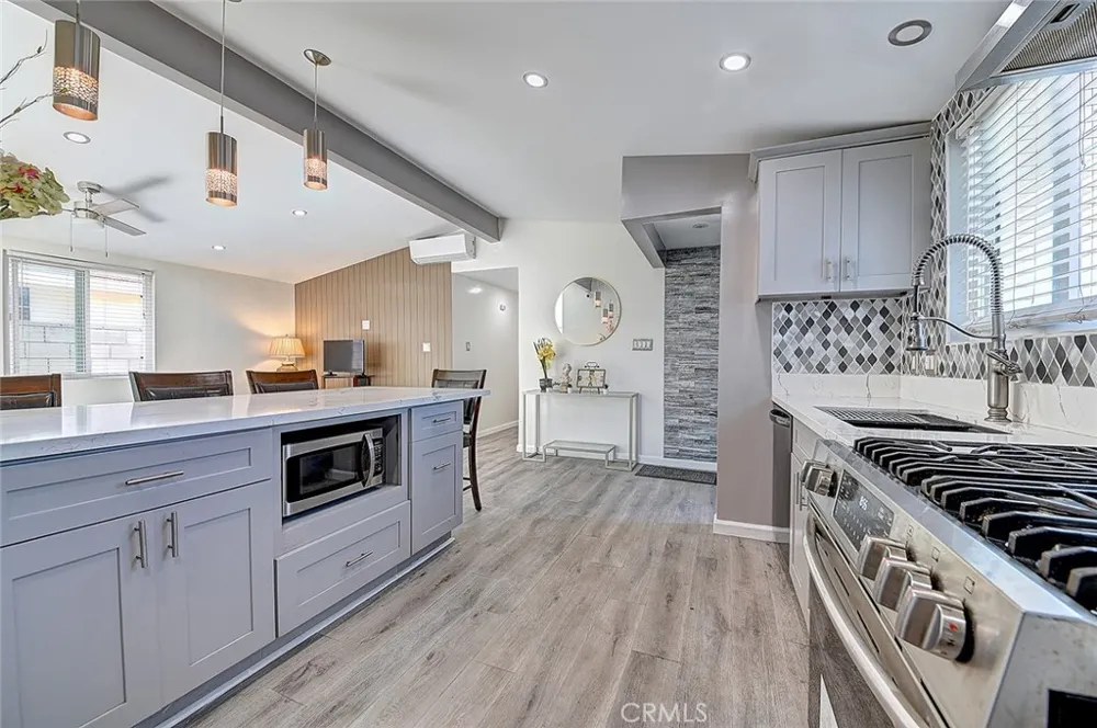 22024 Gulf Avenue Carson, CA 90745