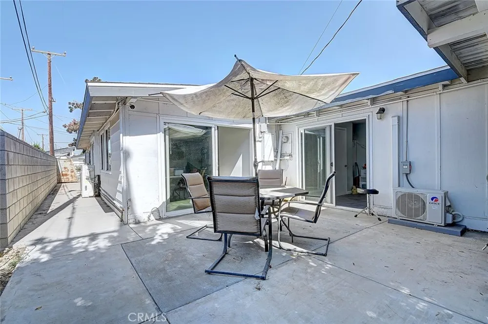22024 Gulf Avenue Carson, CA 90745