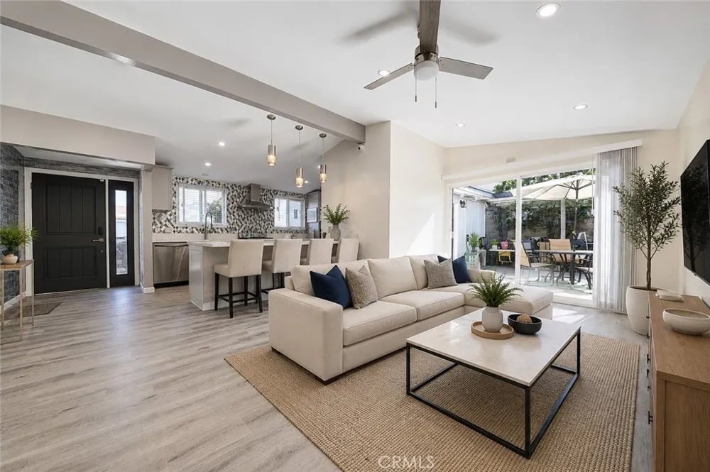 22024 Gulf Avenue Carson, CA 90745