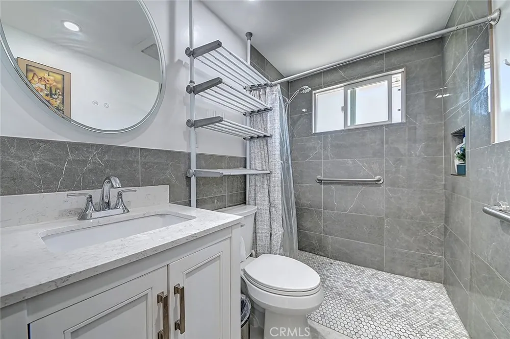 22024 Gulf Avenue Carson, CA 90745