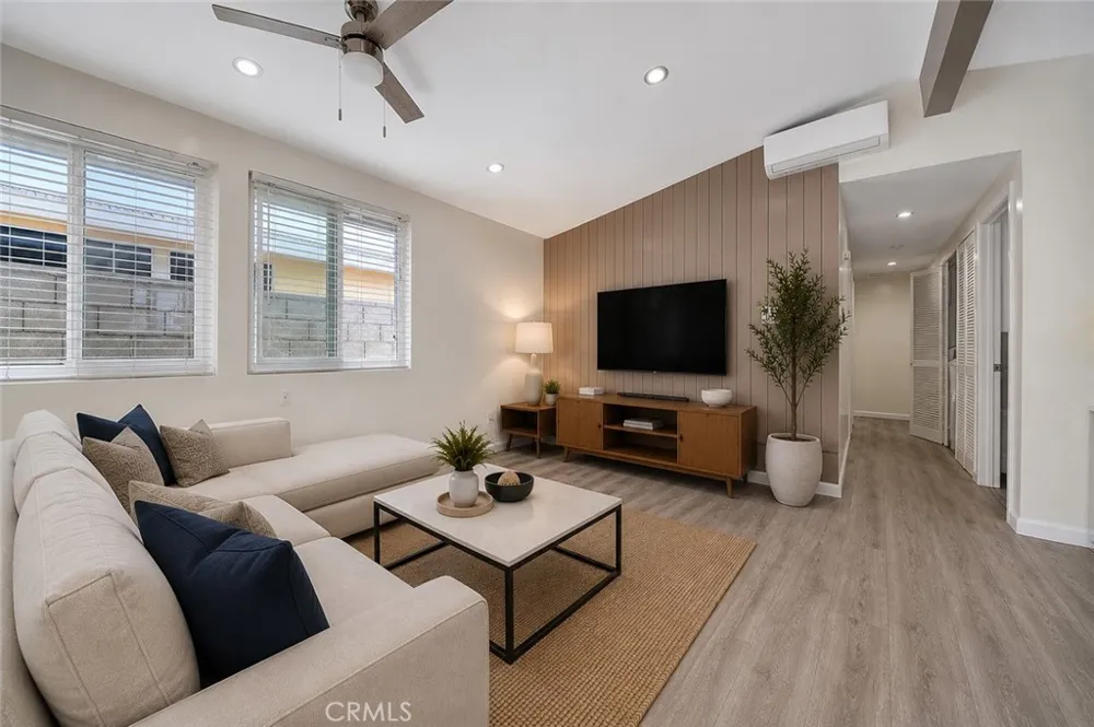 22024 Gulf Avenue Carson, CA 90745