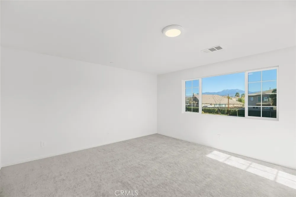 1758 Ace Hemet, CA 92545