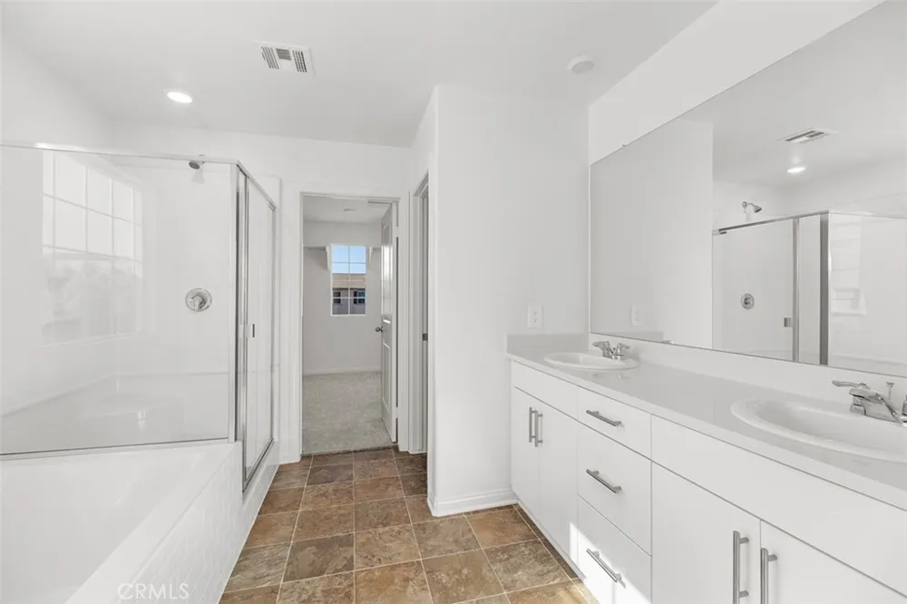 1758 Ace Hemet, CA 92545