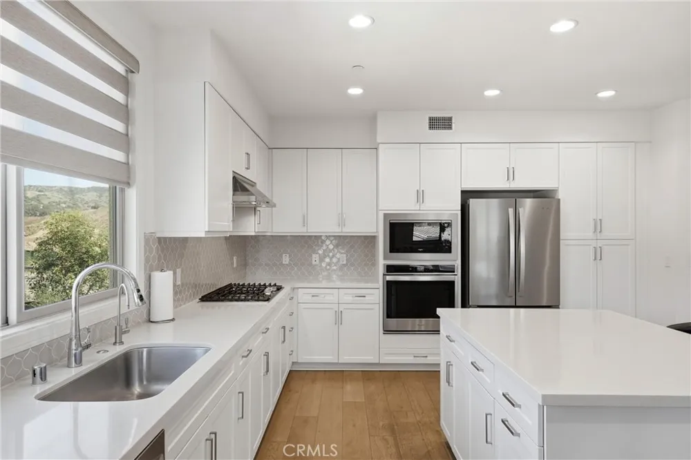 220 Buena Vida Drive #308 Brea, CA 92823