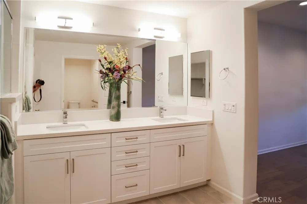 220 Buena Vida Drive #308 Brea, CA 92823