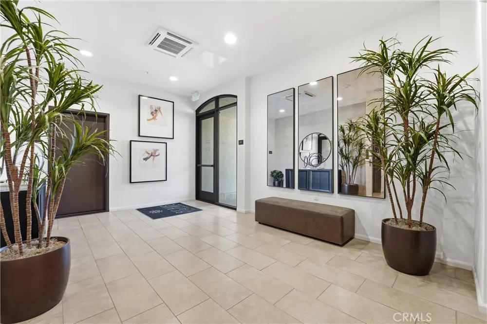 220 Buena Vida Drive #308 Brea, CA 92823