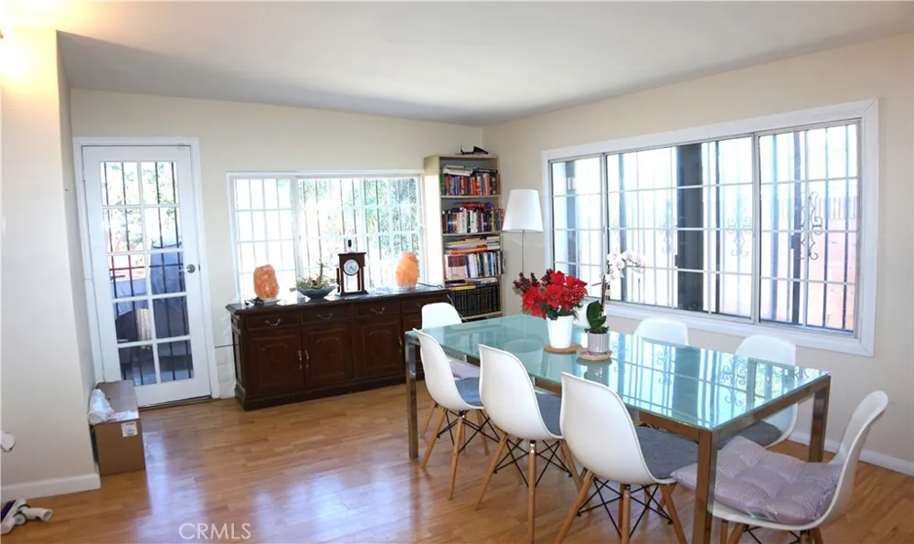 12202 Viarna Cerritos, CA 90703
