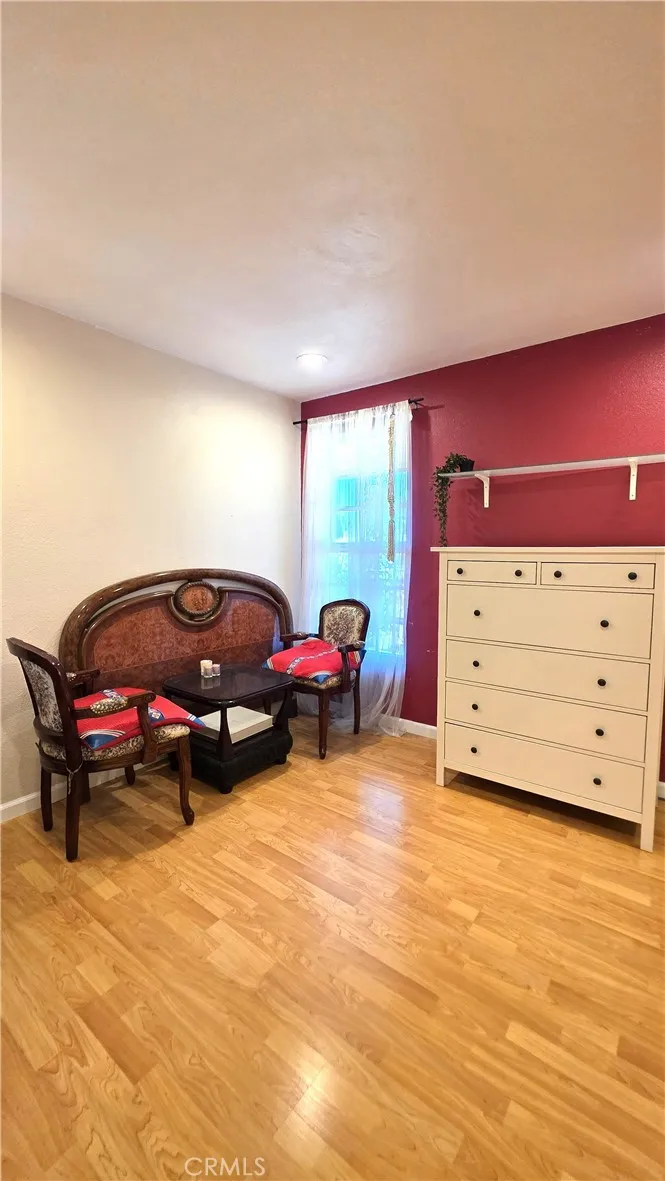 12202 Viarna Cerritos, CA 90703