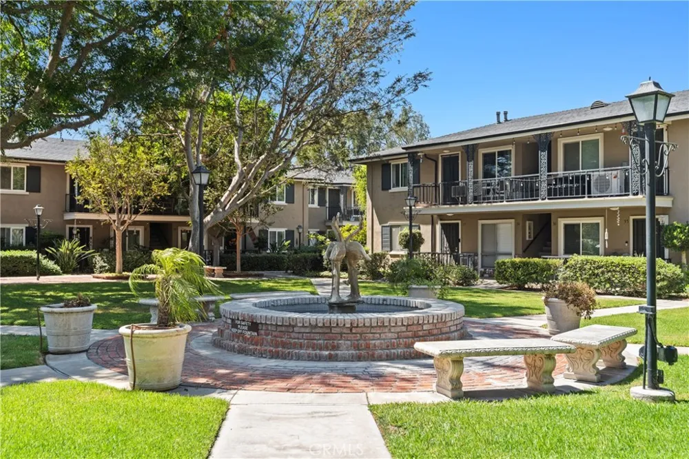 660 S Glassell Street #45 Orange, CA 92866