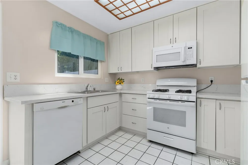 660 S Glassell Street #45 Orange, CA 92866