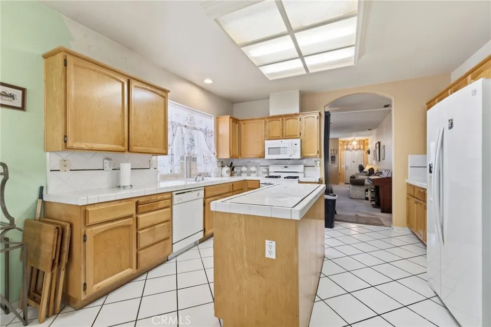 218 Bartlett Lane Vacaville, CA 95687